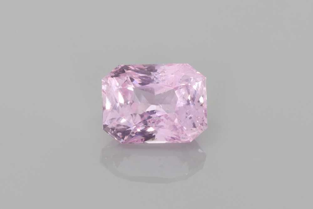 Loose Sapphire Gemstone - Emerald 2.61ct Pink EC: Loose Sapphire Gemstone - Emerald 2.61ct Pink EC This listing features Loose Sapphire Gemstone - Emerald 2.61ct Pink EC. Item specifics are provided below. Item Specifics: Type: Sapphire Carat: 2.61 C