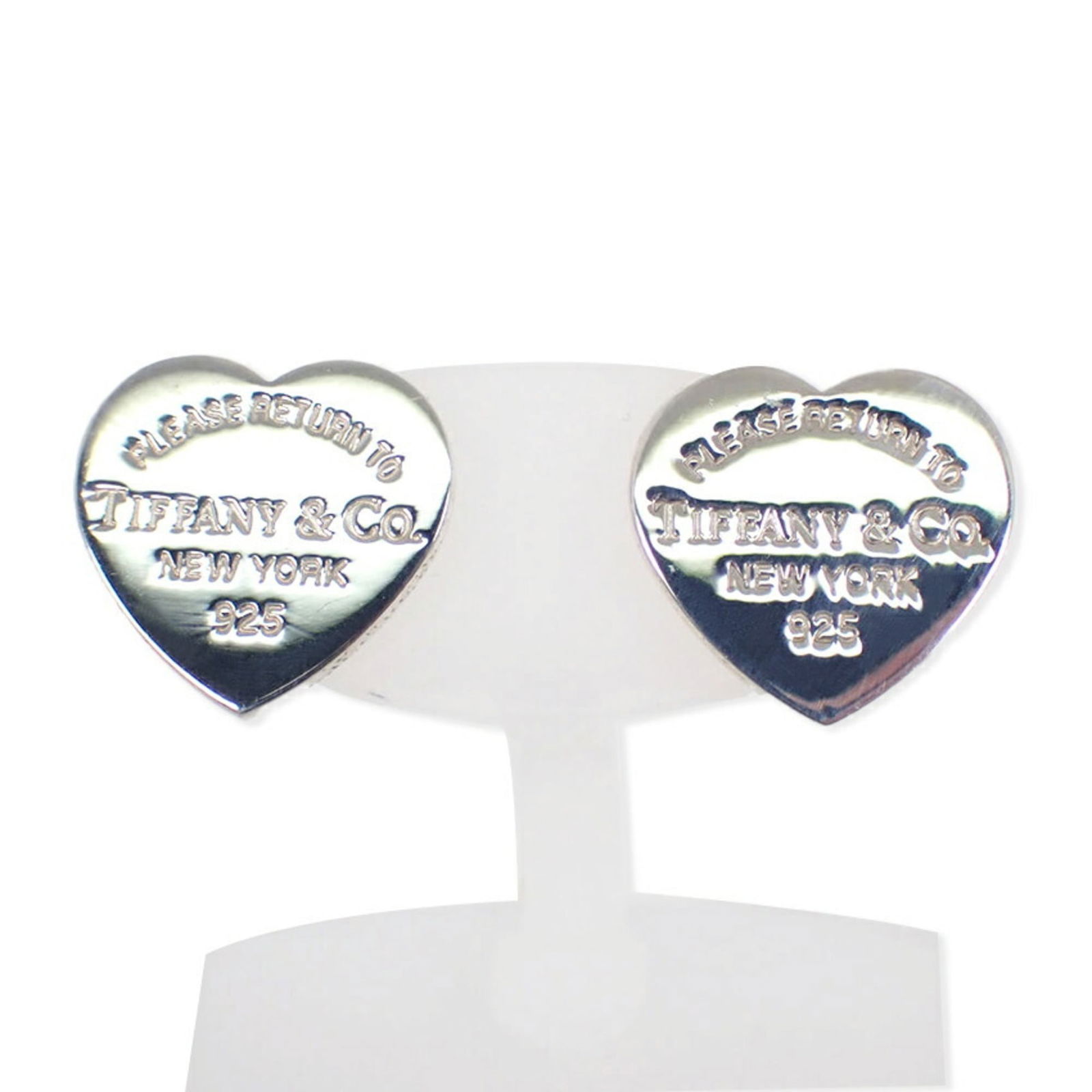 925 Tiffany Stud Earrings Sterling Silver: 925 Tiffany Stud Earrings Sterling Silver This listing features 925 Tiffany Stud Earrings Sterling Silver. Item specifics are provided below. Item Specifics: Brand: Tiffany Type: Stud Earrings