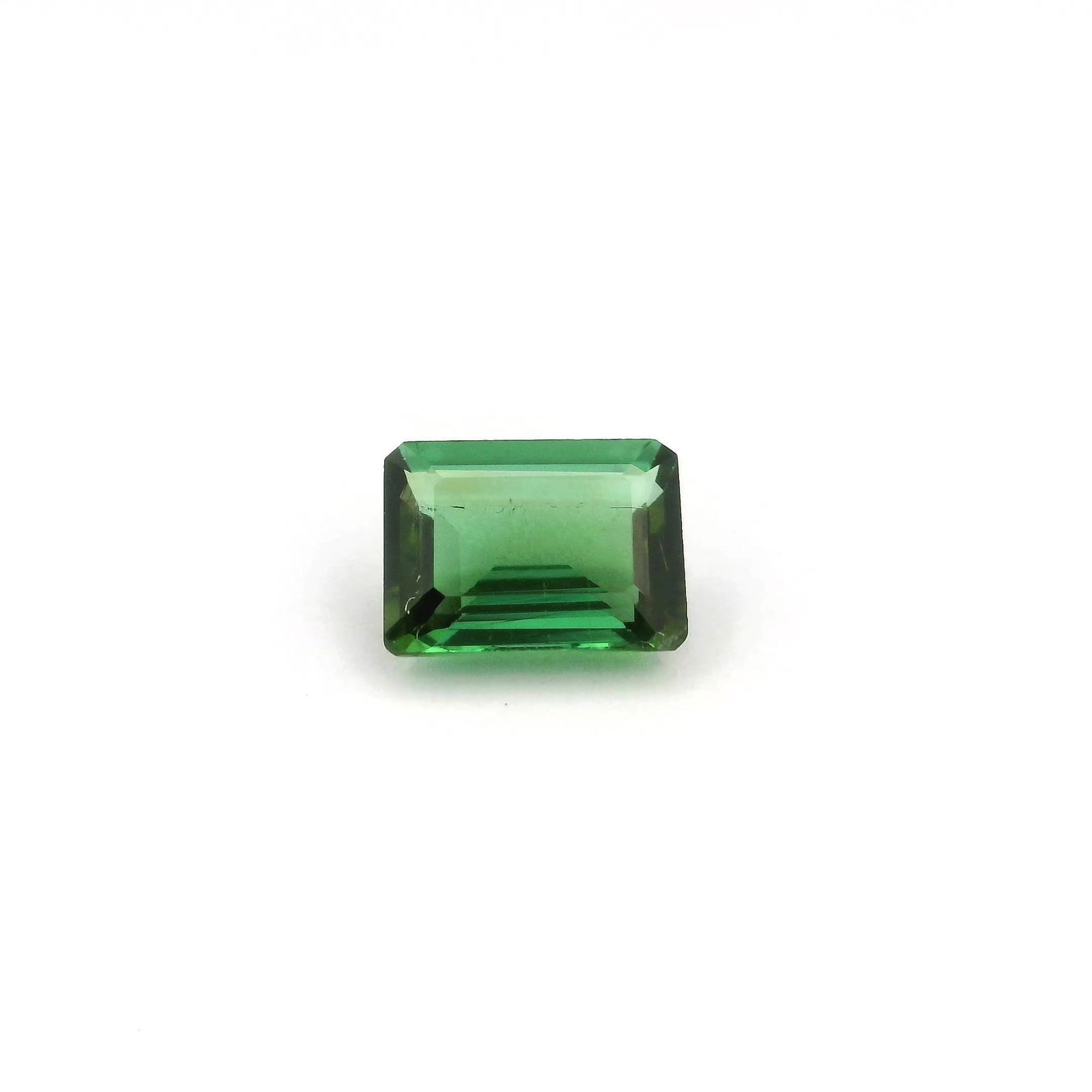Loose Tourmaline Gemstone - GSI Octagonal 1.03ct Green SI: Loose Tourmaline Gemstone - GSI Octagonal 1.03ct Green SI This listing features Loose Tourmaline Gemstone - GSI Octagonal 1.03ct Green SI. Item specifics are provided below. Item Specifics: Type: Tour