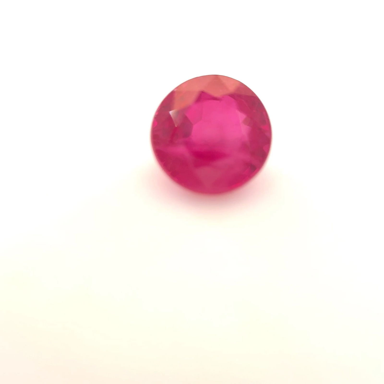 Loose Ruby Gemstone - Round 1.52ct Red SI (1 of 1)