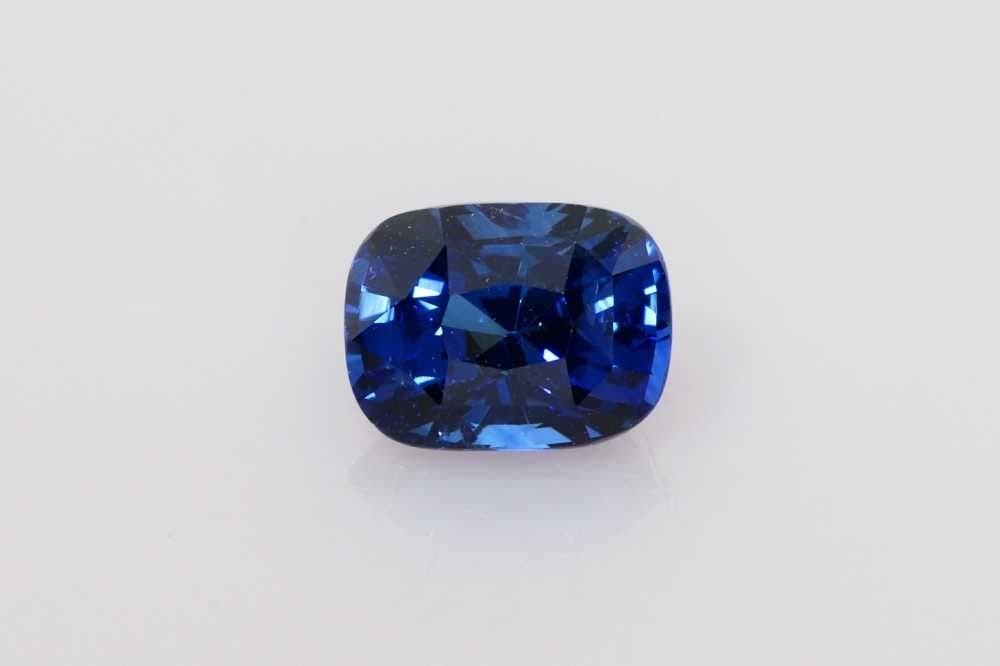 Loose Sapphire Gemstone - Cushion 1.59ct Blue SI: Loose Sapphire Gemstone - Cushion 1.59ct Blue SI This listing features Loose Sapphire Gemstone - Cushion 1.59ct Blue SI. Item specifics are provided below. Item Specifics: Type: Sapphire Carat: 1.59