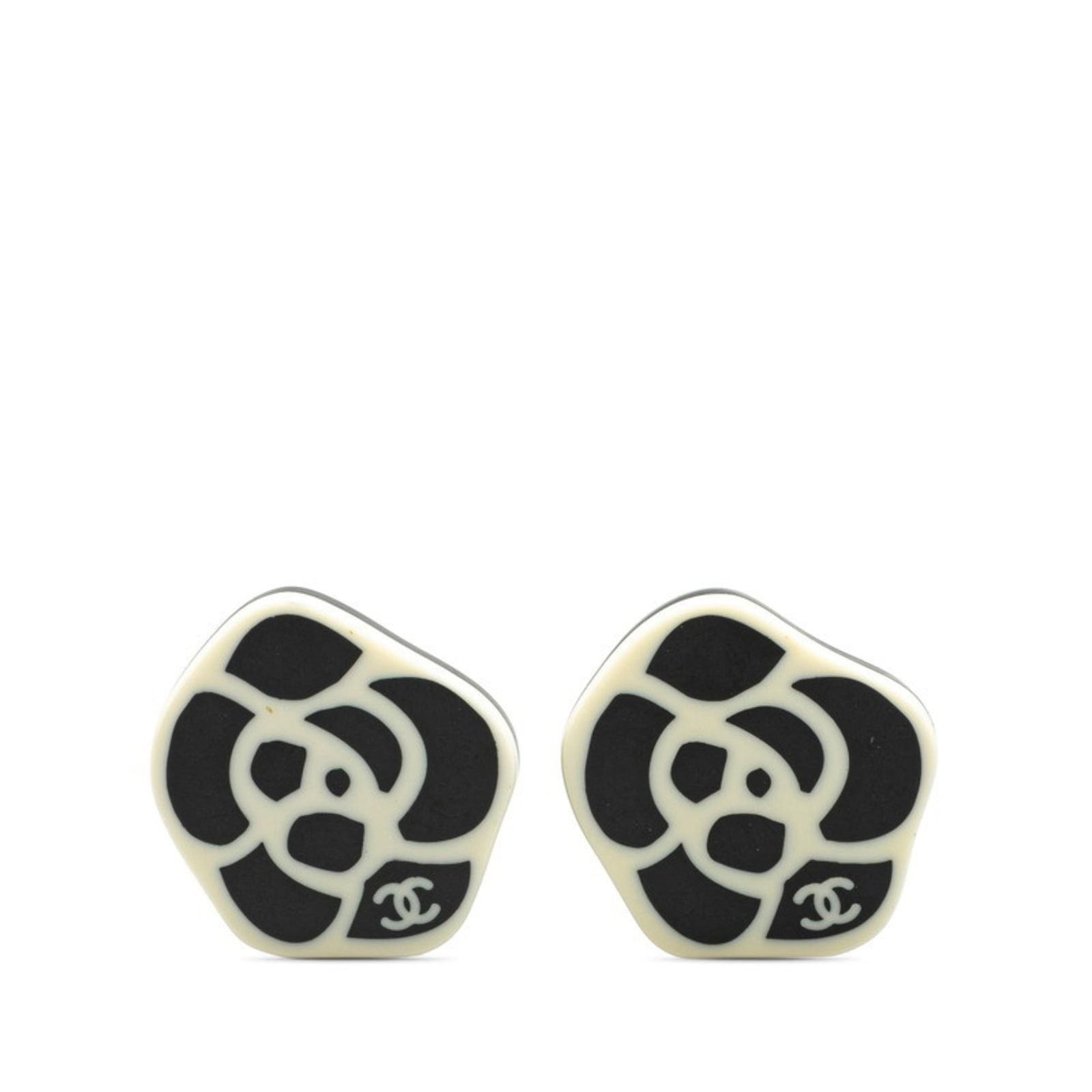 Plastic Chanel Clip Earrings: Plastic Chanel Clip Earrings This listing features Plastic Chanel Clip Earrings. Item specifics are provided below. Item Specifics: Brand: Chanel Type: Clip Earrings Gender: Women Material: Plastic Co
