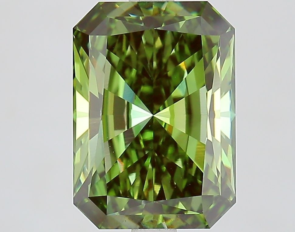 Loose Lab Diamond - IGI Radiant 3.51ct Fancy Vivid Green VVS2: Loose Lab Diamond - IGI Radiant 3.51ct Fancy Vivid Green VVS2 This listing features Loose Lab Diamond - IGI Radiant 3.51ct Fancy Vivid Green VVS2. Item specifics are provided below. Item Specifics: So