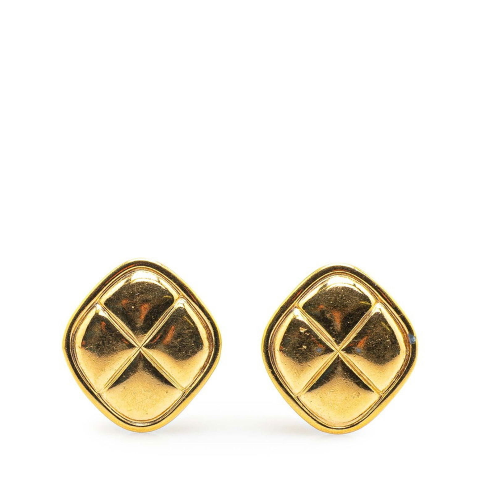 Earrings Chanel Clip: Earrings Chanel Clip This listing features Earrings Chanel Clip. Item specifics are provided below. Item Specifics: Brand: Chanel Type: Clip Earrings Gender: Women Color: Gold Season: Vintage Size (Hx