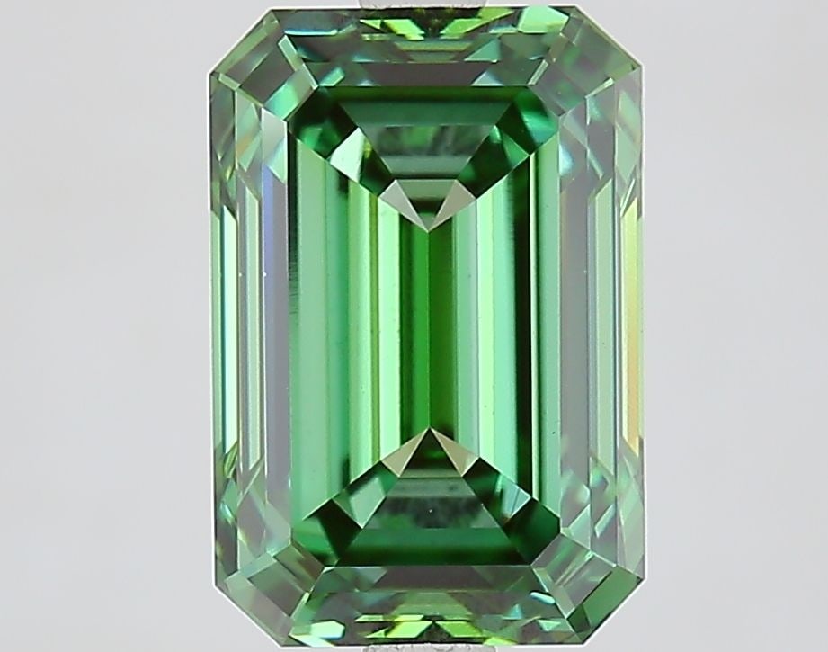 Loose Lab Diamond - IGI Emerald 3.63ct Fancy Vivid Green VS1: Loose Lab Diamond - IGI Emerald 3.63ct Fancy Vivid Green VS1 This listing features Loose Lab Diamond - IGI Emerald 3.63ct Fancy Vivid Green VS1. Item specifics are provided below. Item Specifics: