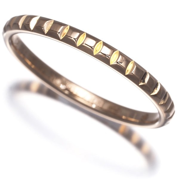 Gold Boucheron Ring Quatre Clou De Paris Small Eu56 18K 750 Rose: Gold Boucheron Ring Quatre Clou De Paris Small Eu56 18K 750 Rose This listing features Gold Boucheron Ring Quatre Clou De Paris Small Eu56 18K 750 Rose. Item specifics are provided below. Item