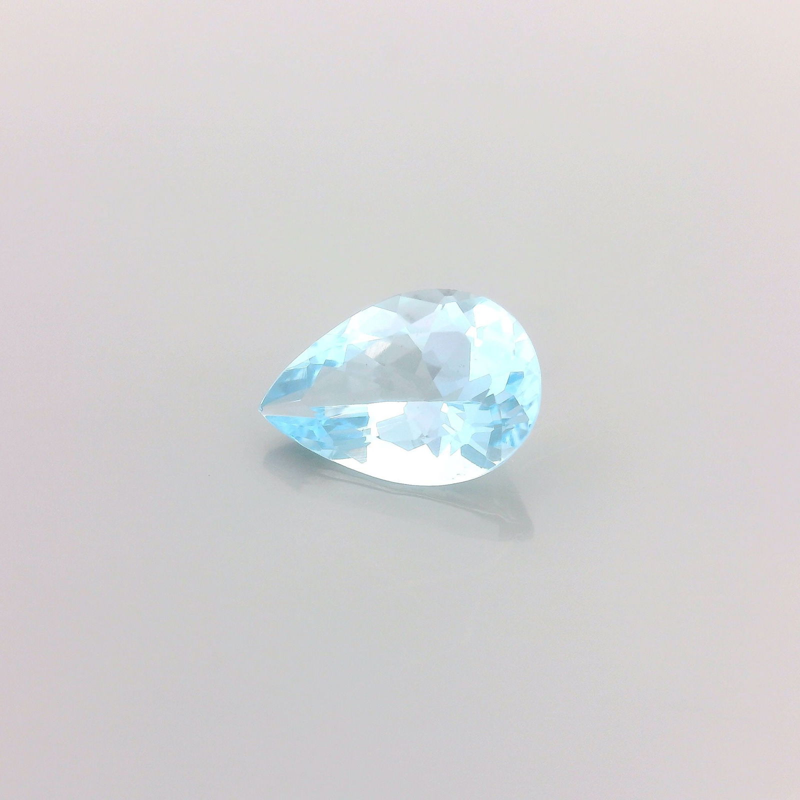 Loose Aquamarine Gemstone - GSI Pear 1.01ct Blue EC (1 of 1)