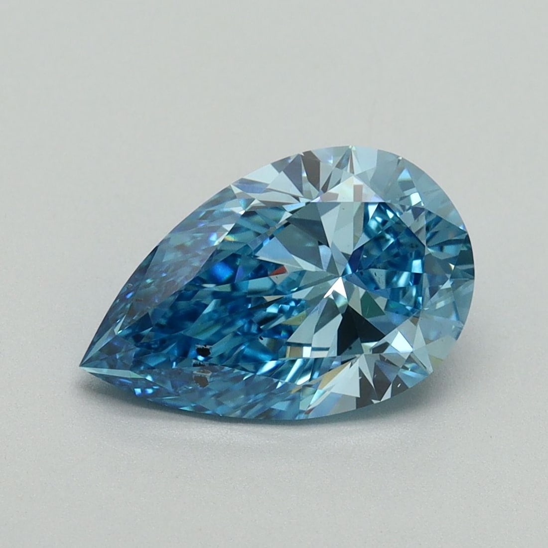 Loose Lab Diamond - IGI Pear 2.03ct Fancy Vivid Blue SI1: Loose Lab Diamond - IGI Pear 2.03ct Fancy Vivid Blue SI1 This listing features Loose Lab Diamond - IGI Pear 2.03ct Fancy Vivid Blue SI1. Item specifics are provided below. Item Specifics: Source: This