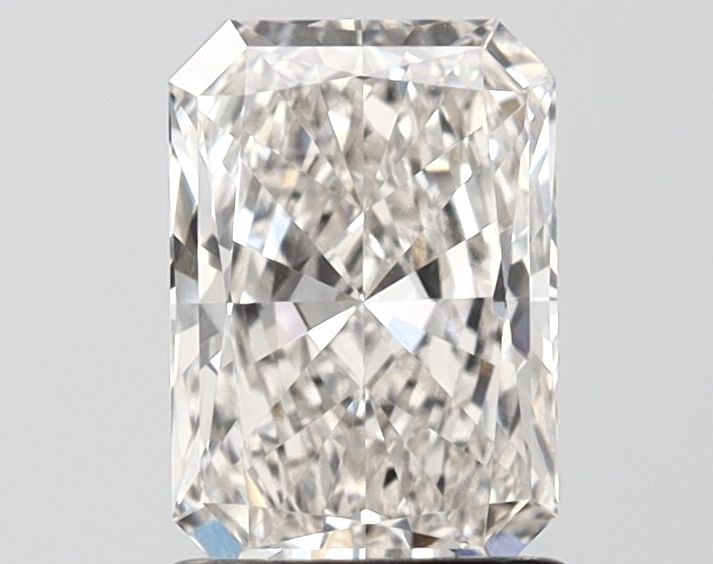 Loose Lab Diamond - IGI Radiant 1.4ct H VVS1: Loose Lab Diamond - IGI Radiant 1.4ct H VVS1 This listing features Loose Lab Diamond - IGI Radiant 1.4ct H VVS1. Item specifics are provided below. Item Specifics: Source: This Is A Real Diamond