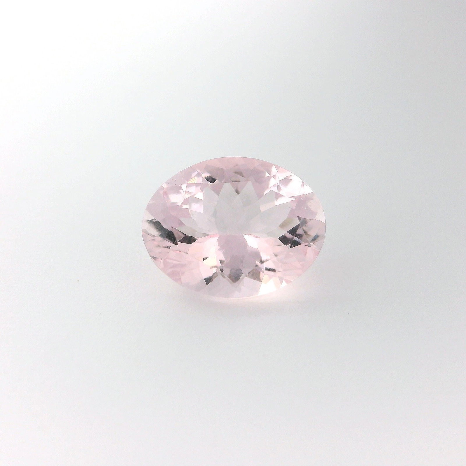 Loose Morganite Gemstone - GSI Oval 2.24ct Pink SI (1 of 1)