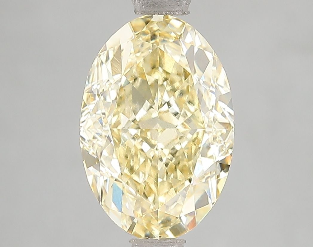 Loose Lab Diamond - IGI Oval 3.05ct Fancy Intense Yellow VVS2: Loose Lab Diamond - IGI Oval 3.05ct Fancy Intense Yellow VVS2 This listing features Loose Lab Diamond - IGI Oval 3.05ct Fancy Intense Yellow VVS2. Item specifics are provided below. Item Specifics: So