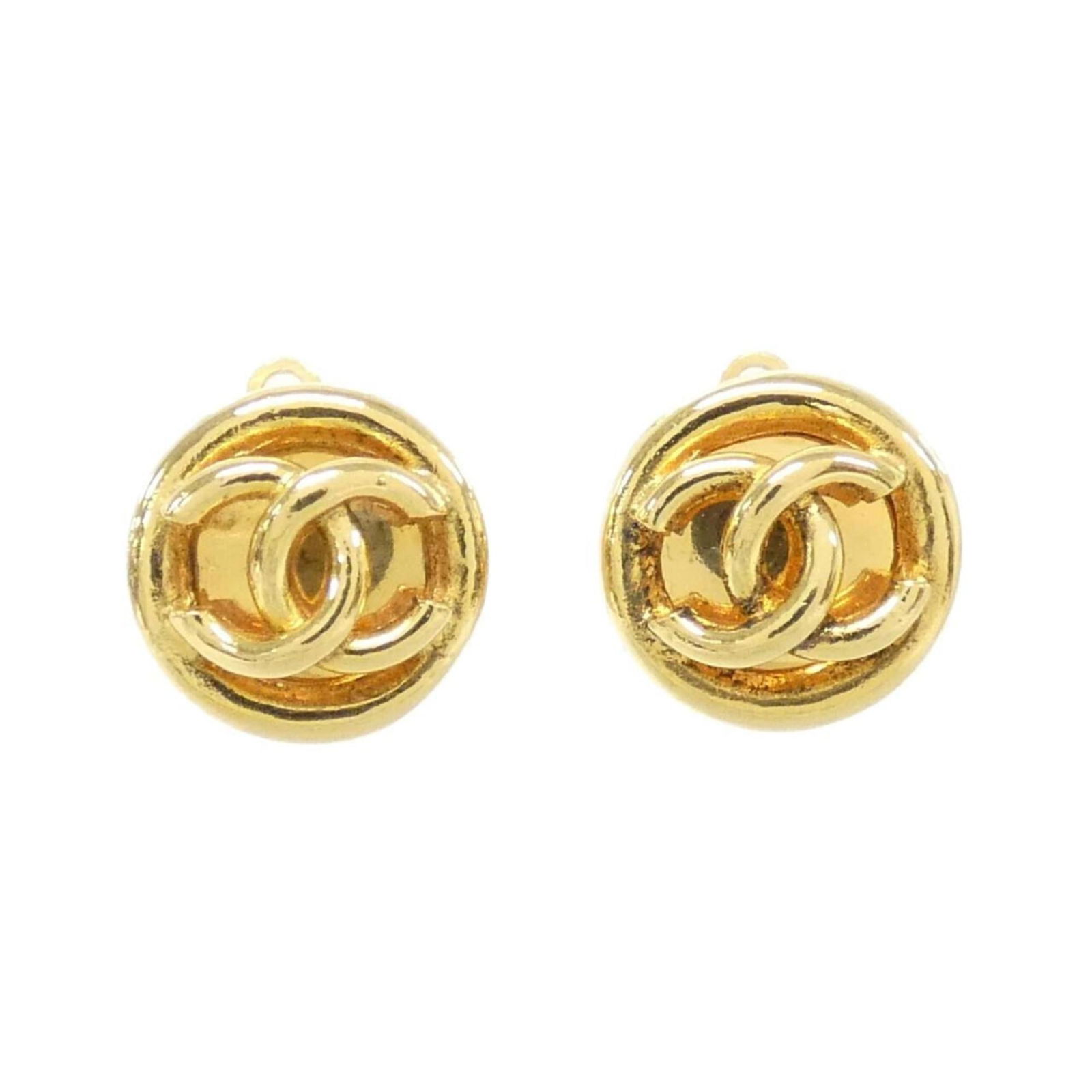 Earrings Chanel Clip: Earrings Chanel Clip This listing features Earrings Chanel Clip. Item specifics are provided below. Item Specifics: Brand: Chanel Type: Clip Earrings Gender: Women Color: Gold Size (Hxwxd): 15.00mm x