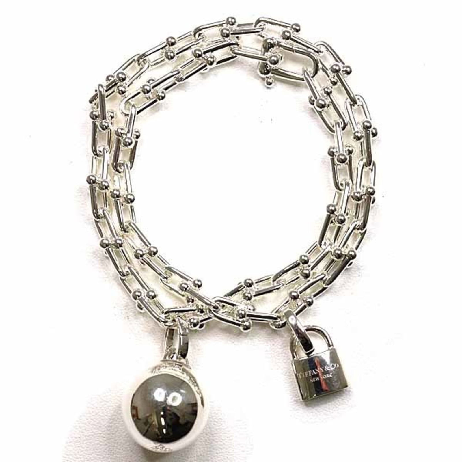 925 Tiffany Wrap Bracelet Sterling Silver: 925 Tiffany Wrap Bracelet Sterling Silver This listing features 925 Tiffany Wrap Bracelet Sterling Silver. Item specifics are provided below. Item Specifics: Brand: Tiffany Type: Wrap Bracelet Gender: