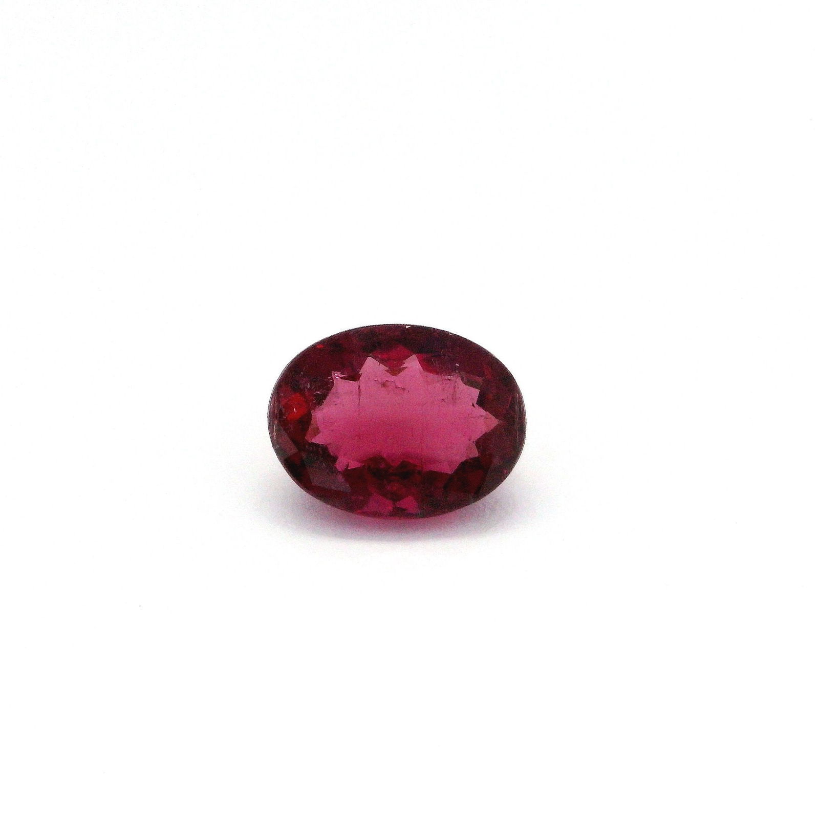 Loose Tourmaline Gemstone - GSI Oval 1.41ct Red SI: Loose Tourmaline Gemstone - GSI Oval 1.41ct Red SI This listing features Loose Tourmaline Gemstone - GSI Oval 1.41ct Red SI. Item specifics are provided below. Item Specifics: Type: Tourmaline Carat: