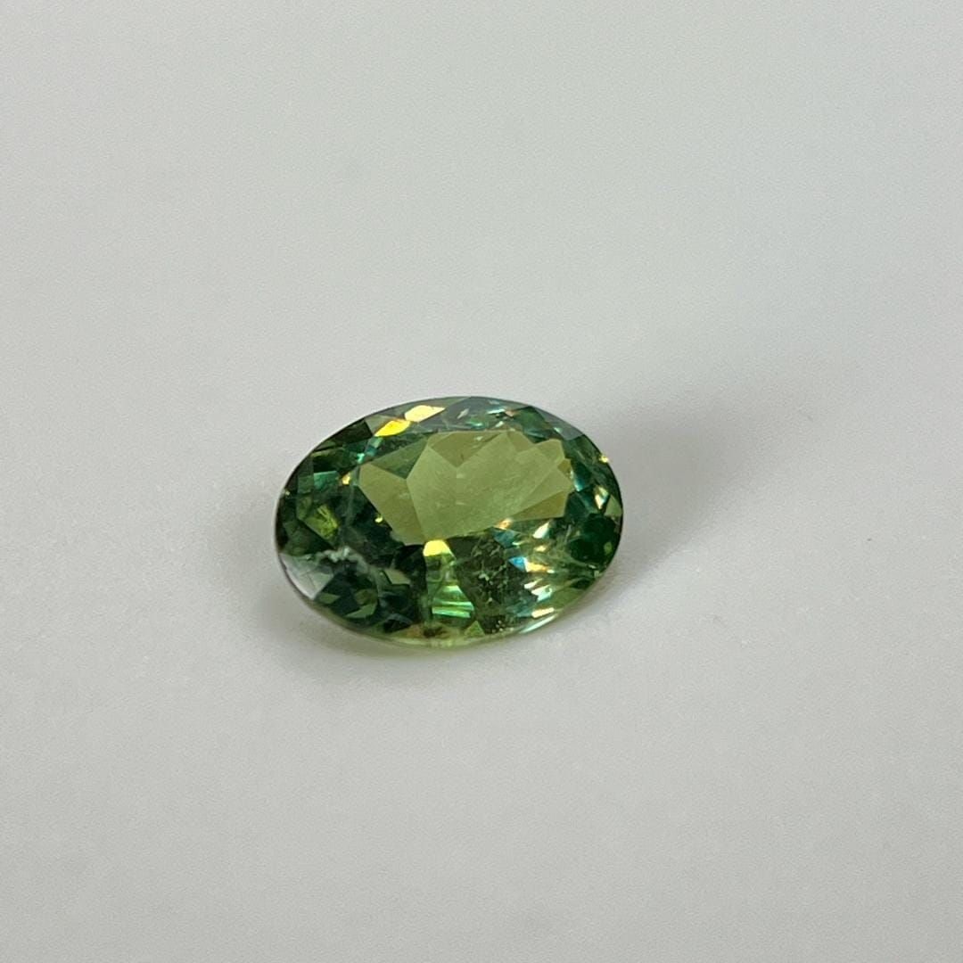 Loose Garnet Gemstone - Oval 1.46ct Green SI: Loose Garnet Gemstone - Oval 1.46ct Green SI This listing features Loose Garnet Gemstone - Oval 1.46ct Green SI. Item specifics are provided below. Item Specifics: Type: Garnet Carat: 1.46 Cut: Facete
