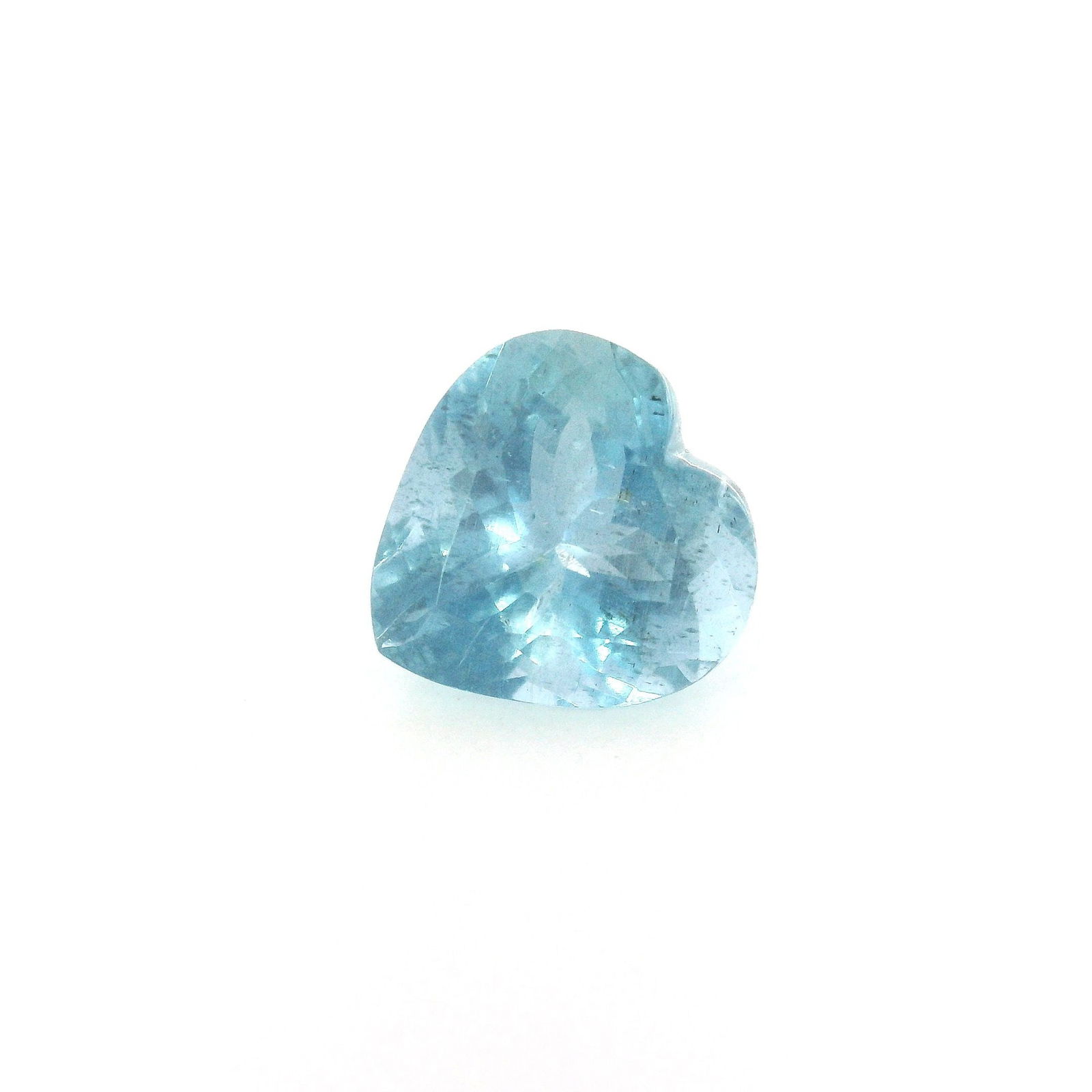Loose Aquamarine Gemstone - GSI Heart 2.35ct Blue SI: Loose Aquamarine Gemstone - GSI Heart 2.35ct Blue SI This listing features Loose Aquamarine Gemstone - GSI Heart 2.35ct Blue SI. Item specifics are provided below. Item Specifics: Type: Aquamarine Car