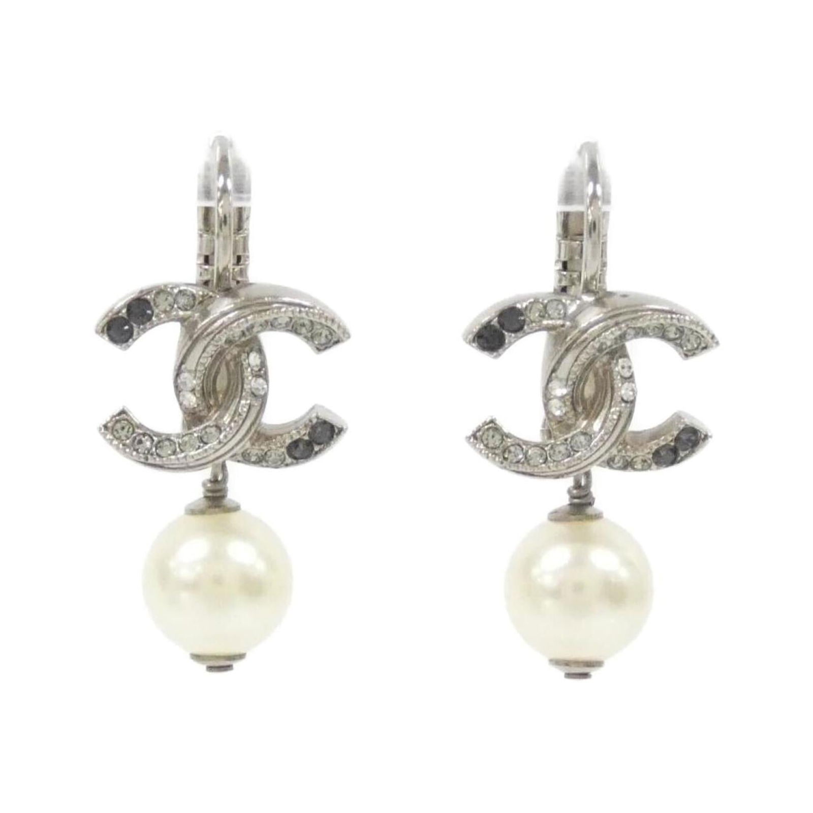 Earrings Chanel Hoop: Earrings Chanel Hoop This listing features Earrings Chanel Hoop. Item specifics are provided below. Item Specifics: Brand: Chanel Type: Hoop Earrings Gender: Women Color: Black, White Stone: Crystal S