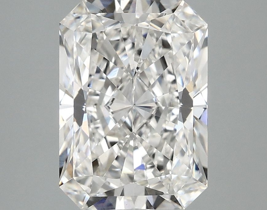 Loose Lab Diamond - IGI Radiant 3.0ct E VVS2: Loose Lab Diamond - IGI Radiant 3.0ct E VVS2 This listing features Loose Lab Diamond - IGI Radiant 3.0ct E VVS2. Item specifics are provided below. Item Specifics: Source: This Is A Real Diamond Grown
