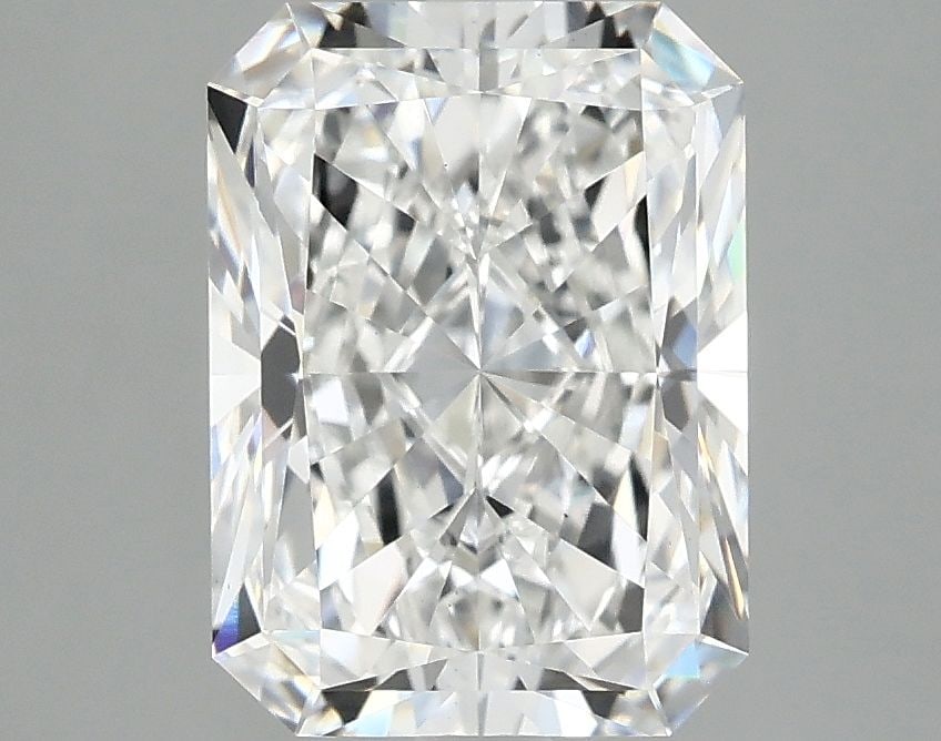 Loose Lab Diamond - IGI Radiant 3.02ct E VS1: Loose Lab Diamond - IGI Radiant 3.02ct E VS1 This listing features Loose Lab Diamond - IGI Radiant 3.02ct E VS1. Item specifics are provided below. Item Specifics: Source: This Is A Real Diamond Grown
