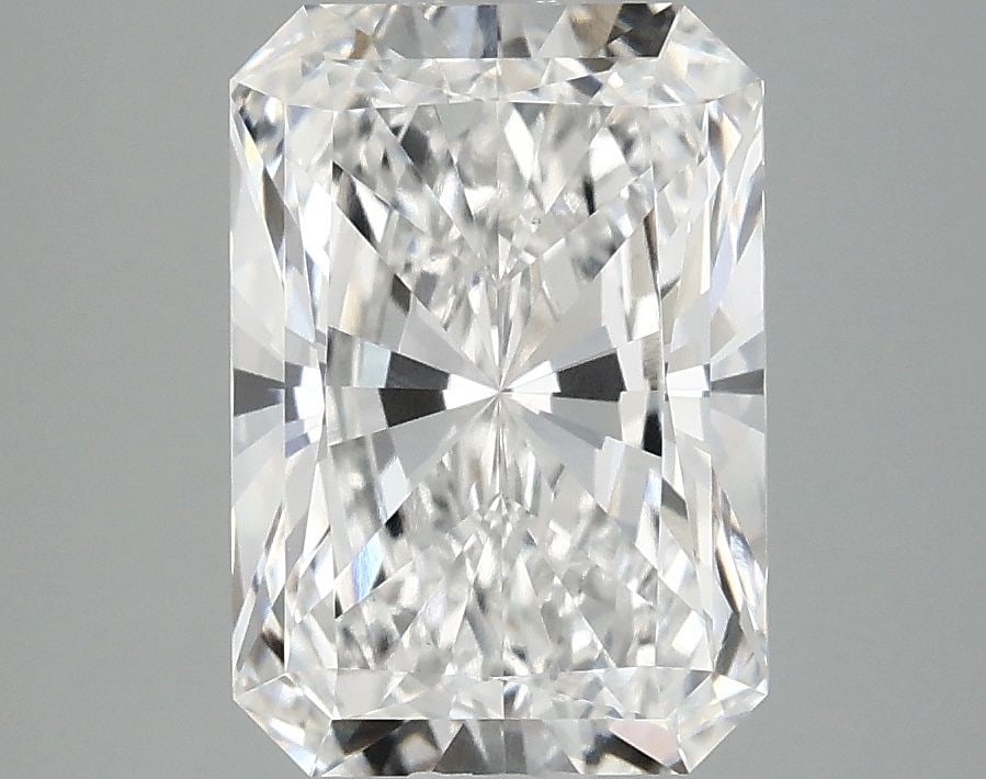 Loose Lab Diamond - IGI Radiant 3.1ct E VS1: Loose Lab Diamond - IGI Radiant 3.1ct E VS1 This listing features Loose Lab Diamond - IGI Radiant 3.1ct E VS1. Item specifics are provided below. Item Specifics: Source: This Is A Real Diamond Grown I