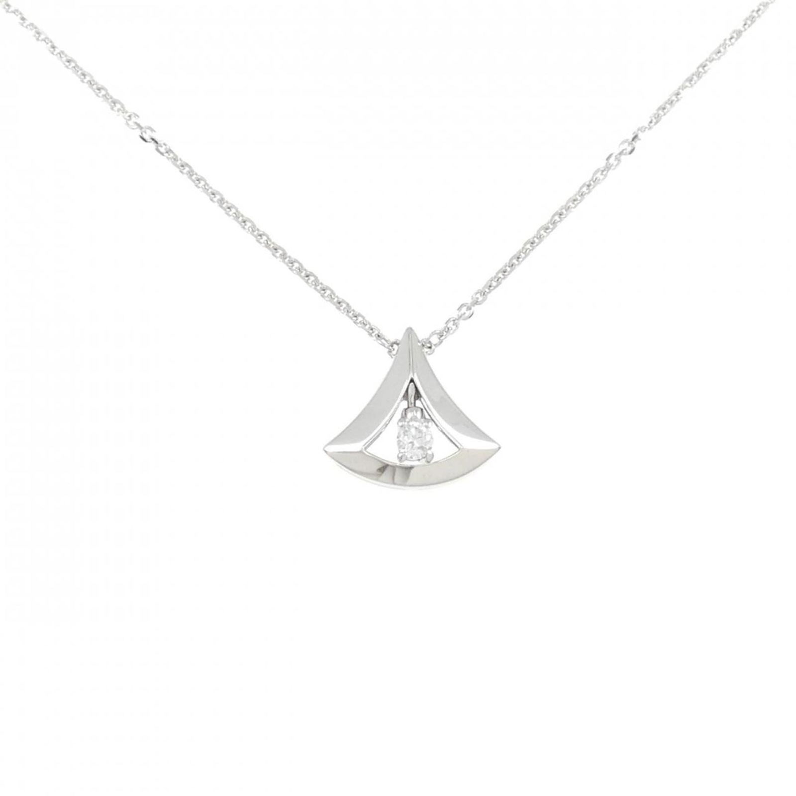 Necklace Bvlgari Diva's Dream: Necklace Bvlgari Diva's Dream This listing features Necklace Bvlgari Diva's Dream. Item specifics are provided below. Item Specifics: Brand: Bvlgari Necklace Type: Necklace Pendant Type: Pendant Gende