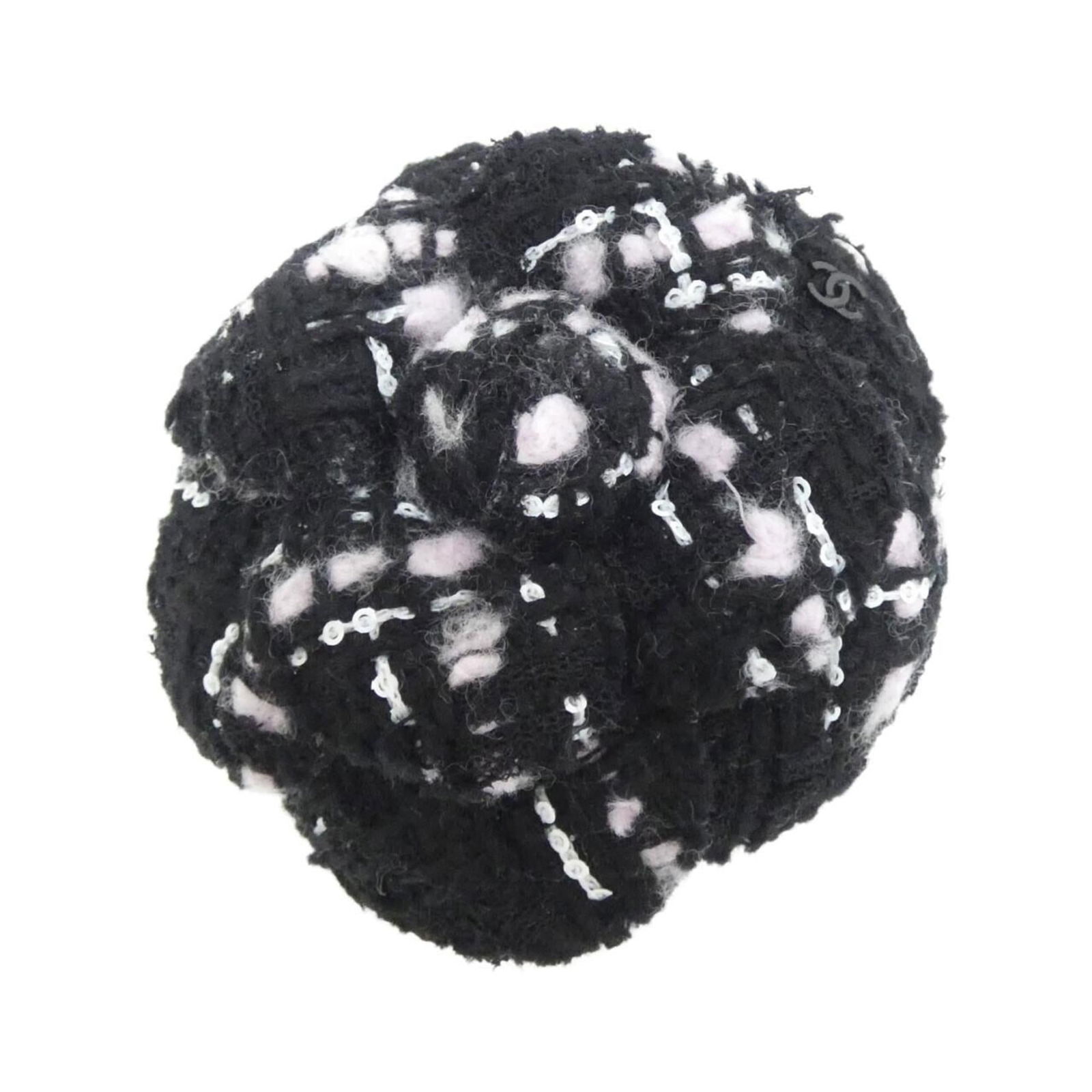 Leather Chanel Corsage: Leather Chanel Corsage This listing features Leather Chanel Corsage. Item specifics are provided below. Item Specifics: Brand: Chanel Type: Corsage Gender: Women Material: Leather Color: Black, White