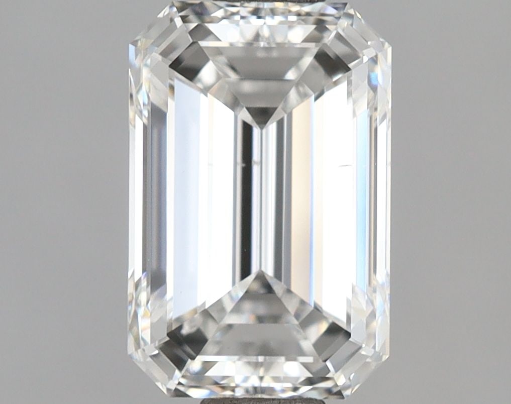Loose Lab Diamond - IGI Princess 2.6ct E VS1: Loose Lab Diamond - IGI Princess 2.6ct E VS1 This listing features Loose Lab Diamond - IGI Princess 2.6ct E VS1. Item specifics are provided below. Item Specifics: Source: This Is A Real Diamond