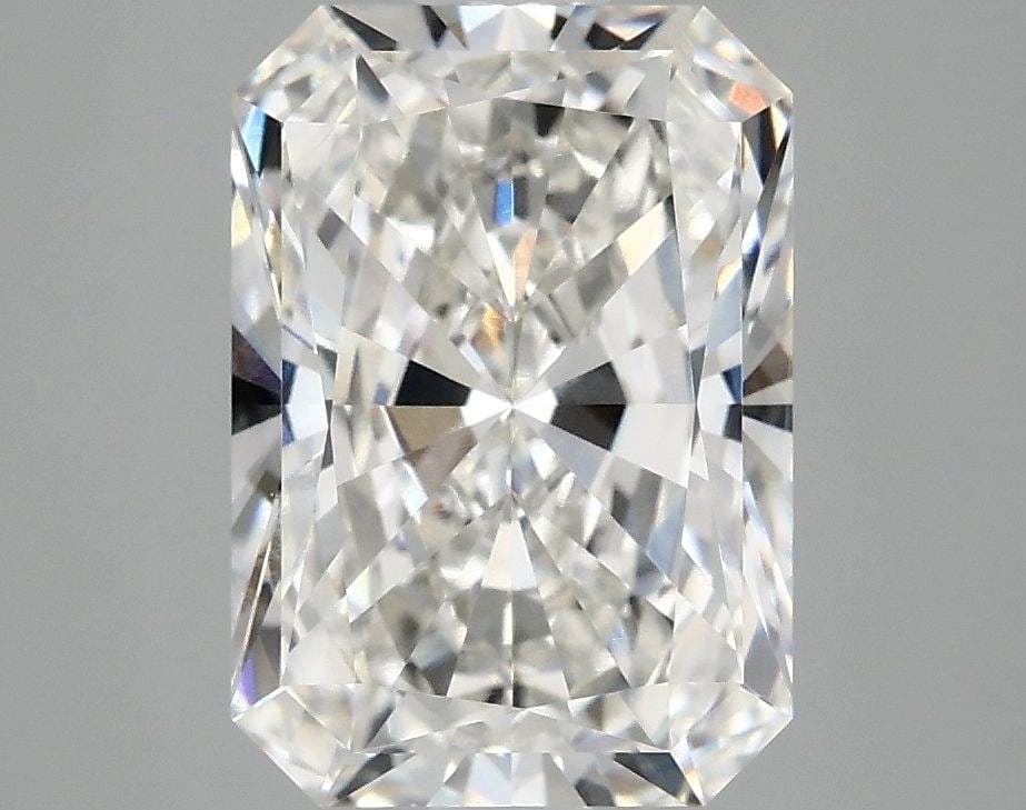 Loose Lab Diamond - IGI Radiant 3.1ct G VVS2: Loose Lab Diamond - IGI Radiant 3.1ct G VVS2 This listing features Loose Lab Diamond - IGI Radiant 3.1ct G VVS2. Item specifics are provided below. Item Specifics: Source: This Is A Real Diamond Grown