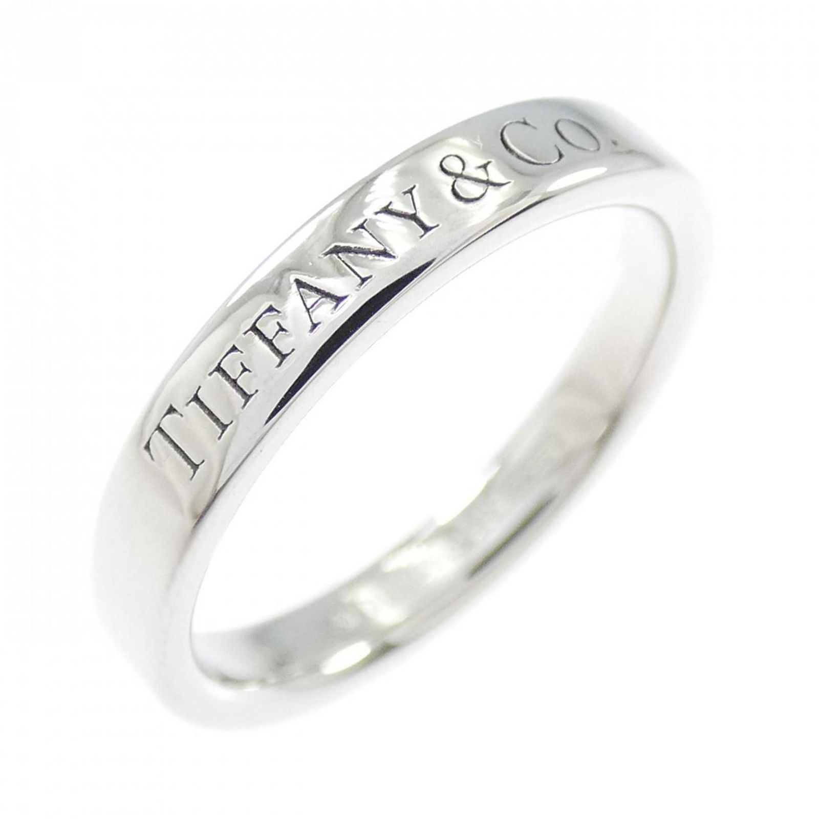 950 Tiffany Band Ring Platinum: 950 Tiffany Band Ring Platinum This listing features 950 Tiffany Band Ring Platinum. Item specifics are provided below. Item Specifics: Brand: Tiffany Type: Band Ring Gender: Women Color: Platinum Mat