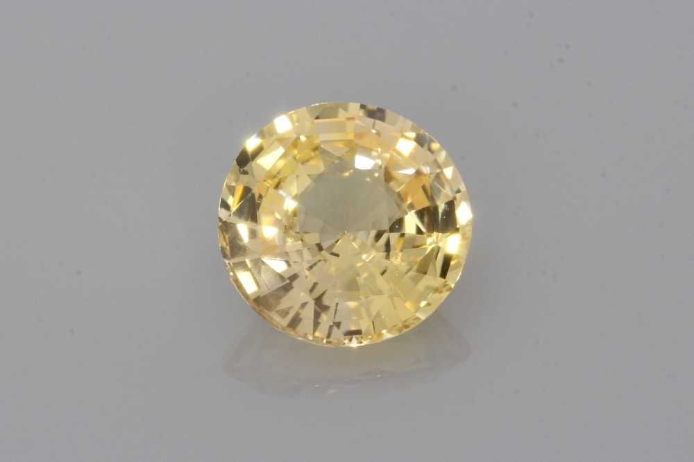 Loose Sapphire Gemstone - GIA Round 2.08ct Orange EC: Loose Sapphire Gemstone - GIA Round 2.08ct Orange EC This listing features Loose Sapphire Gemstone - GIA Round 2.08ct Orange EC. Item specifics are provided below. Item Specifics: Type: Sapphire Carat