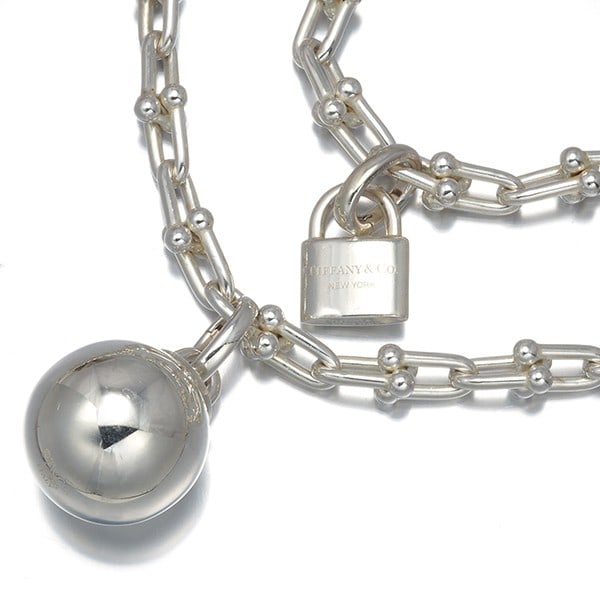 Silver Tiffany&Co. Necklace Hard Wear Small Wrap 925 Sterling: Silver Tiffany&Co. Necklace Hard Wear Small Wrap 925 Sterling This listing features Silver Tiffany&Co. Necklace Hard Wear Small Wrap 925 Sterling. Item specifics are provided below. Item Specifics: Br