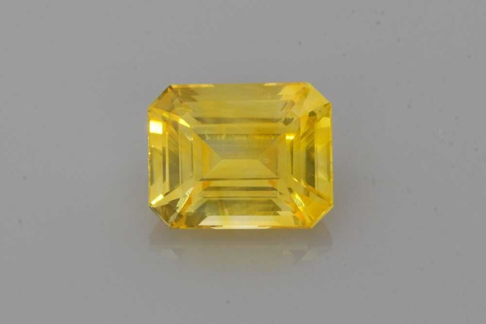 Loose Sapphire Gemstone - Emerald 2.28ct Yellow EC: Loose Sapphire Gemstone - Emerald 2.28ct Yellow EC This listing features Loose Sapphire Gemstone - Emerald 2.28ct Yellow EC. Item specifics are provided below. Item Specifics: Type: Sapphire Carat: