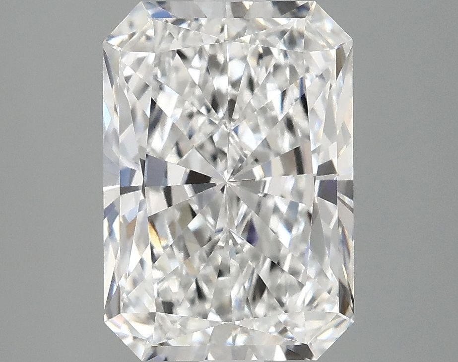Loose Lab Diamond - IGI Radiant 3.07ct E VVS2 (1 of 1)