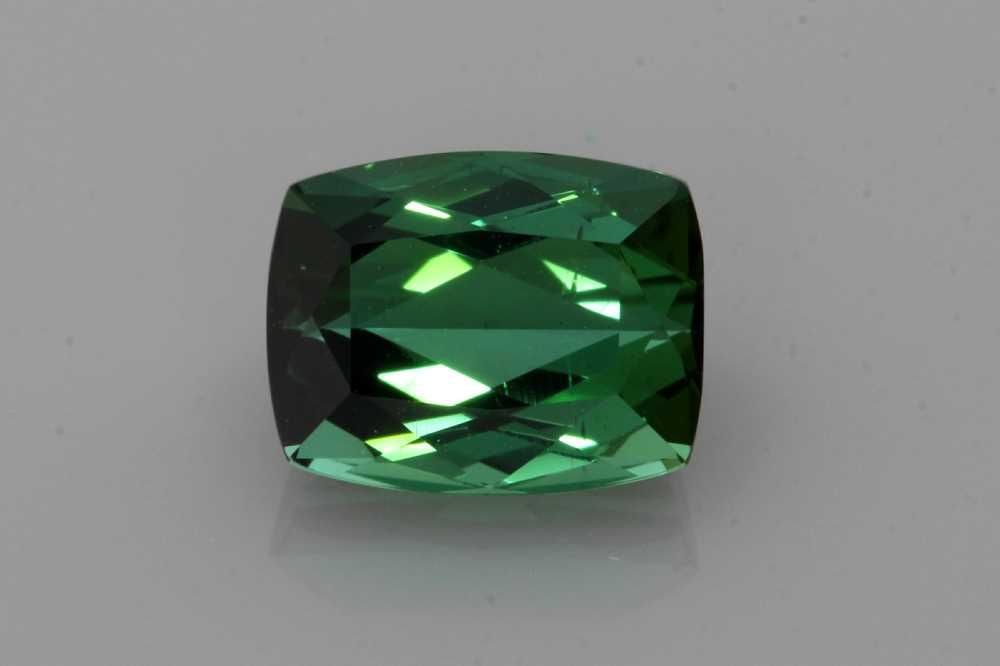 Loose Tourmaline Gemstone - Cushion 2.82ct Green EC: Loose Tourmaline Gemstone - Cushion 2.82ct Green EC This listing features Loose Tourmaline Gemstone - Cushion 2.82ct Green EC. Item specifics are provided below. Item Specifics: Type: Tourmaline Carat