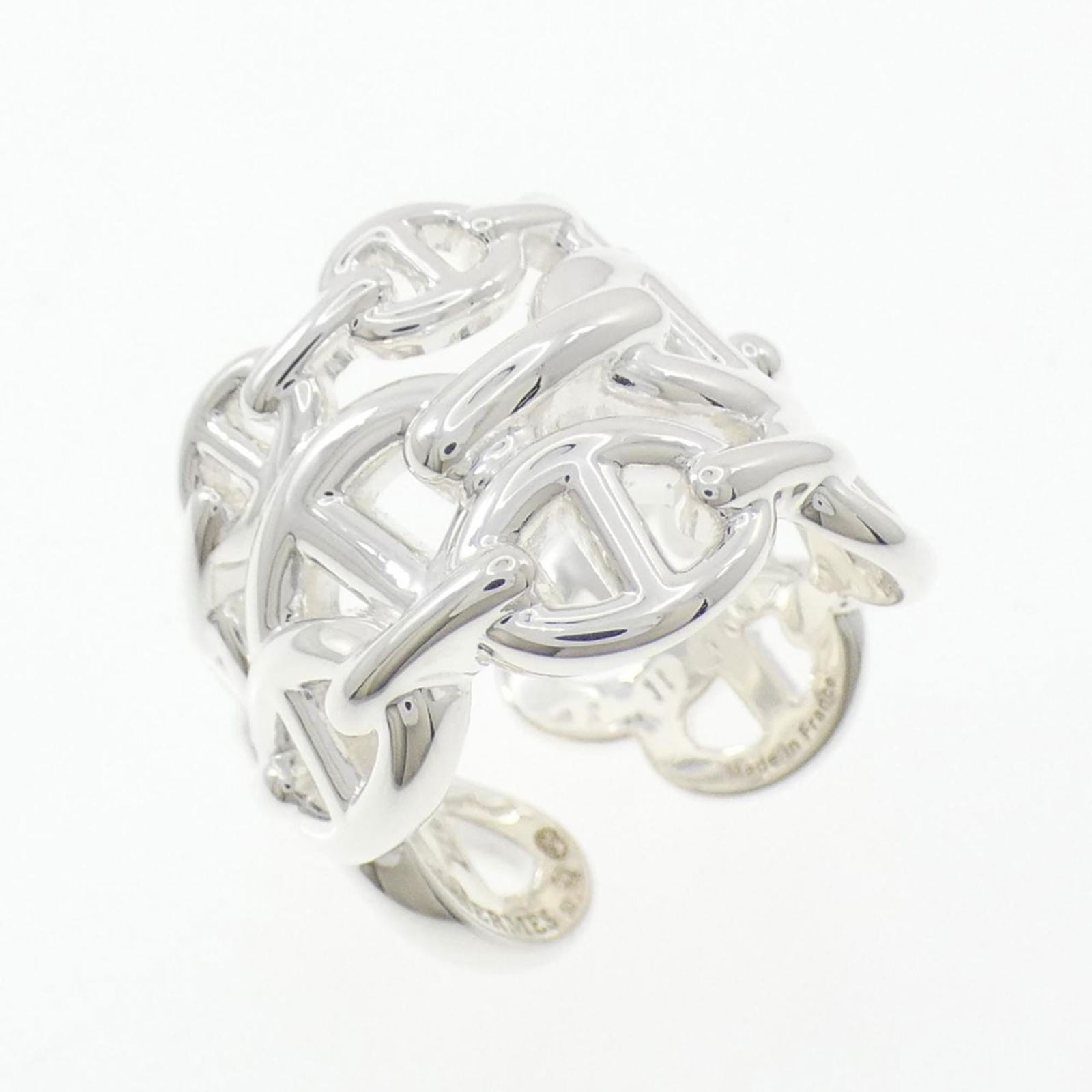 925 Hermes Band Ring Silver: 925 Hermes Band Ring Silver This listing features 925 Hermes Band Ring Silver. Item specifics are provided below. Item Specifics: Brand: Hermes Type: Band Ring Gender: Women Material: Silver 925 Brand