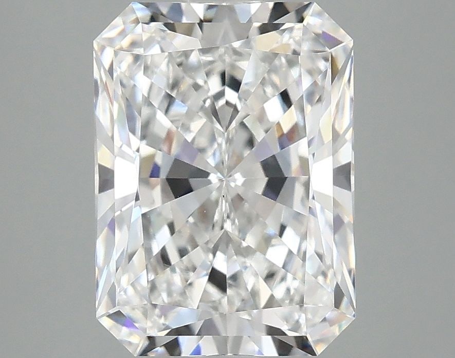 Loose Lab Diamond - IGI Radiant 3.1ct D VS1: Loose Lab Diamond - IGI Radiant 3.1ct D VS1 This listing features Loose Lab Diamond - IGI Radiant 3.1ct D VS1. Item specifics are provided below. Item Specifics: Source: This Is A Real Diamond Grown