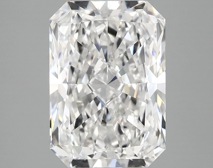 Loose Lab Diamond - IGI Radiant 3.08ct E VS1: Loose Lab Diamond - IGI Radiant 3.08ct E VS1 This listing features Loose Lab Diamond - IGI Radiant 3.08ct E VS1. Item specifics are provided below. Item Specifics: Source: This Is A Real Diamond Grown