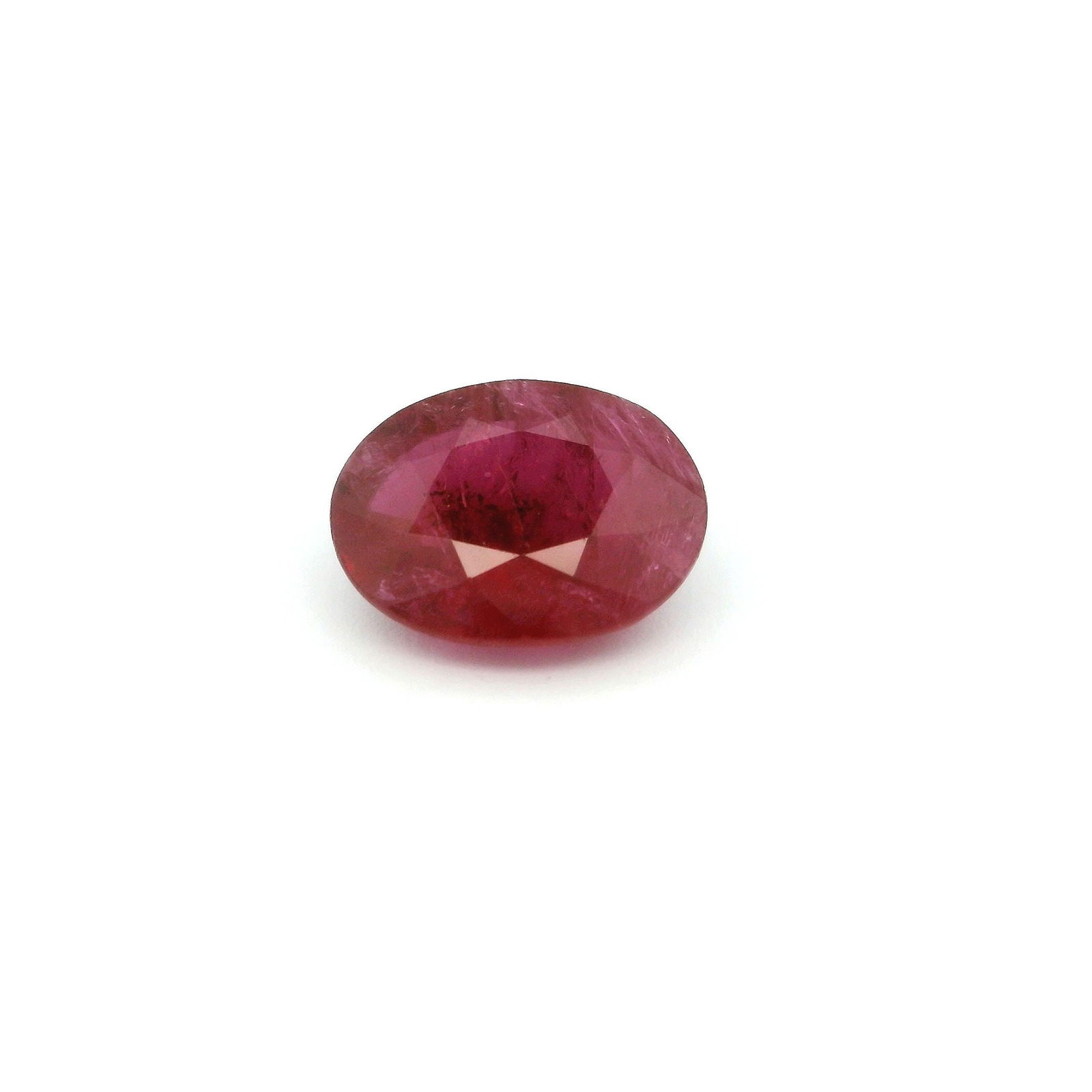 Loose Ruby Gemstone - GSI Oval 2.04ct Red SI: Loose Ruby Gemstone - GSI Oval 2.04ct Red SI This listing features Loose Ruby Gemstone - GSI Oval 2.04ct Red SI. Item specifics are provided below. Item Specifics: Type: Ruby Carat: 2.04 Cut: Faceted