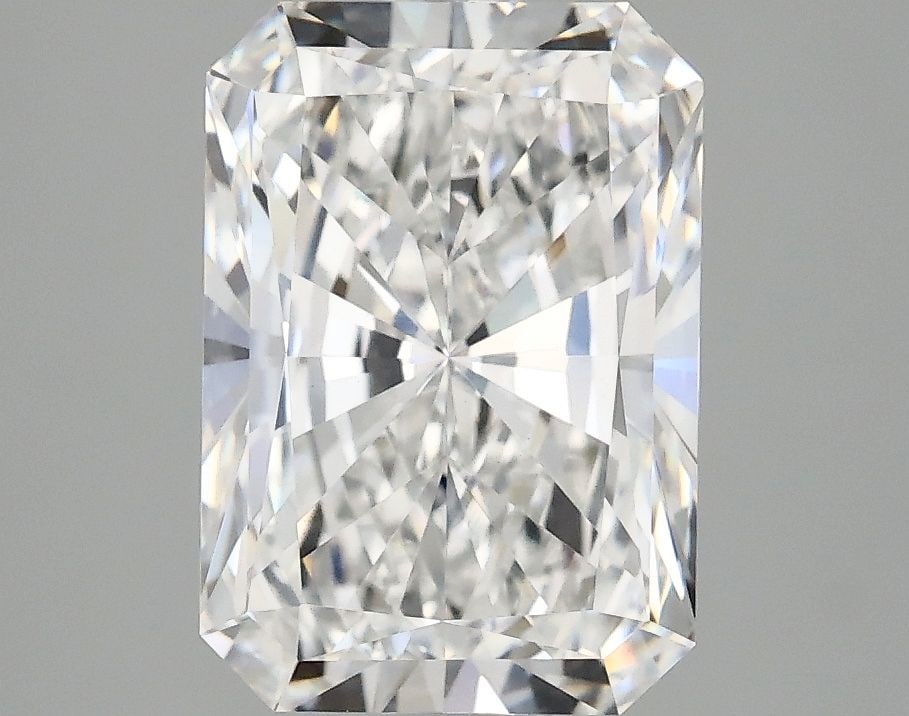 Loose Lab Diamond - IGI Radiant 3.06ct E VS1: Loose Lab Diamond - IGI Radiant 3.06ct E VS1 This listing features Loose Lab Diamond - IGI Radiant 3.06ct E VS1. Item specifics are provided below. Item Specifics: Source: This Is A Real Diamond Grown
