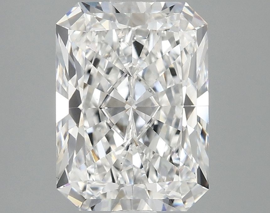Loose Lab Diamond - IGI Radiant 3.02ct E VS1: Loose Lab Diamond - IGI Radiant 3.02ct E VS1 This listing features Loose Lab Diamond - IGI Radiant 3.02ct E VS1. Item specifics are provided below. Item Specifics: Source: This Is A Real Diamond Grown