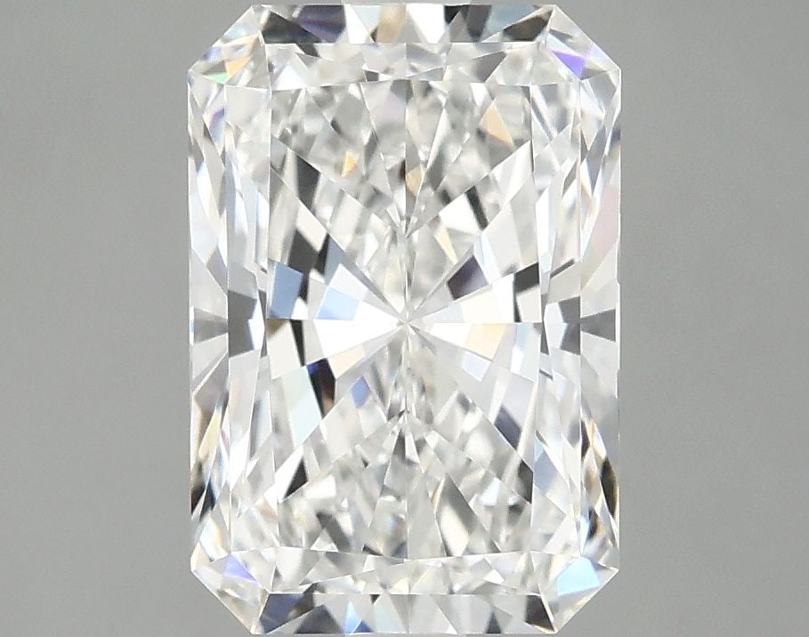 Loose Lab Diamond - IGI Radiant 3.03ct E VVS2: Loose Lab Diamond - IGI Radiant 3.03ct E VVS2 This listing features Loose Lab Diamond - IGI Radiant 3.03ct E VVS2. Item specifics are provided below. Item Specifics: Source: This Is A Real Diamond Gro