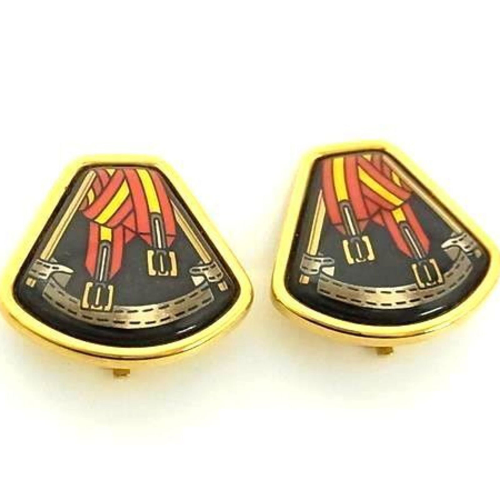 Metal - Hermes Clip Earrings Cloisonn/ Enamel: Metal - Hermes Clip Earrings Cloisonn/ Enamel This listing features Metal - Hermes Clip Earrings Cloisonn/ Enamel. Item specifics are provided below. Item Specifics: Brand: Hermes Type: Clip Earrings