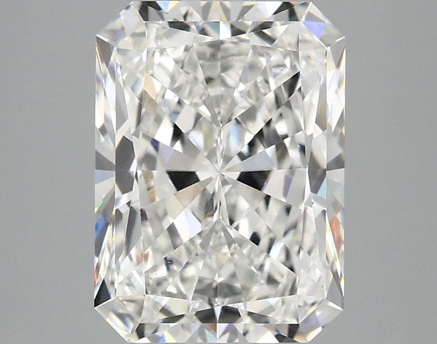 Loose Lab Diamond - IGI Radiant 3.05ct E VVS2: Loose Lab Diamond - IGI Radiant 3.05ct E VVS2 This listing features Loose Lab Diamond - IGI Radiant 3.05ct E VVS2. Item specifics are provided below. Item Specifics: Source: This Is A Real Diamond