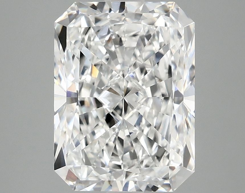 Loose Lab Diamond - IGI Radiant 3.02ct E VS1: Loose Lab Diamond - IGI Radiant 3.02ct E VS1 This listing features Loose Lab Diamond - IGI Radiant 3.02ct E VS1. Item specifics are provided below. Item Specifics: Source: This Is A Real Diamond Grown