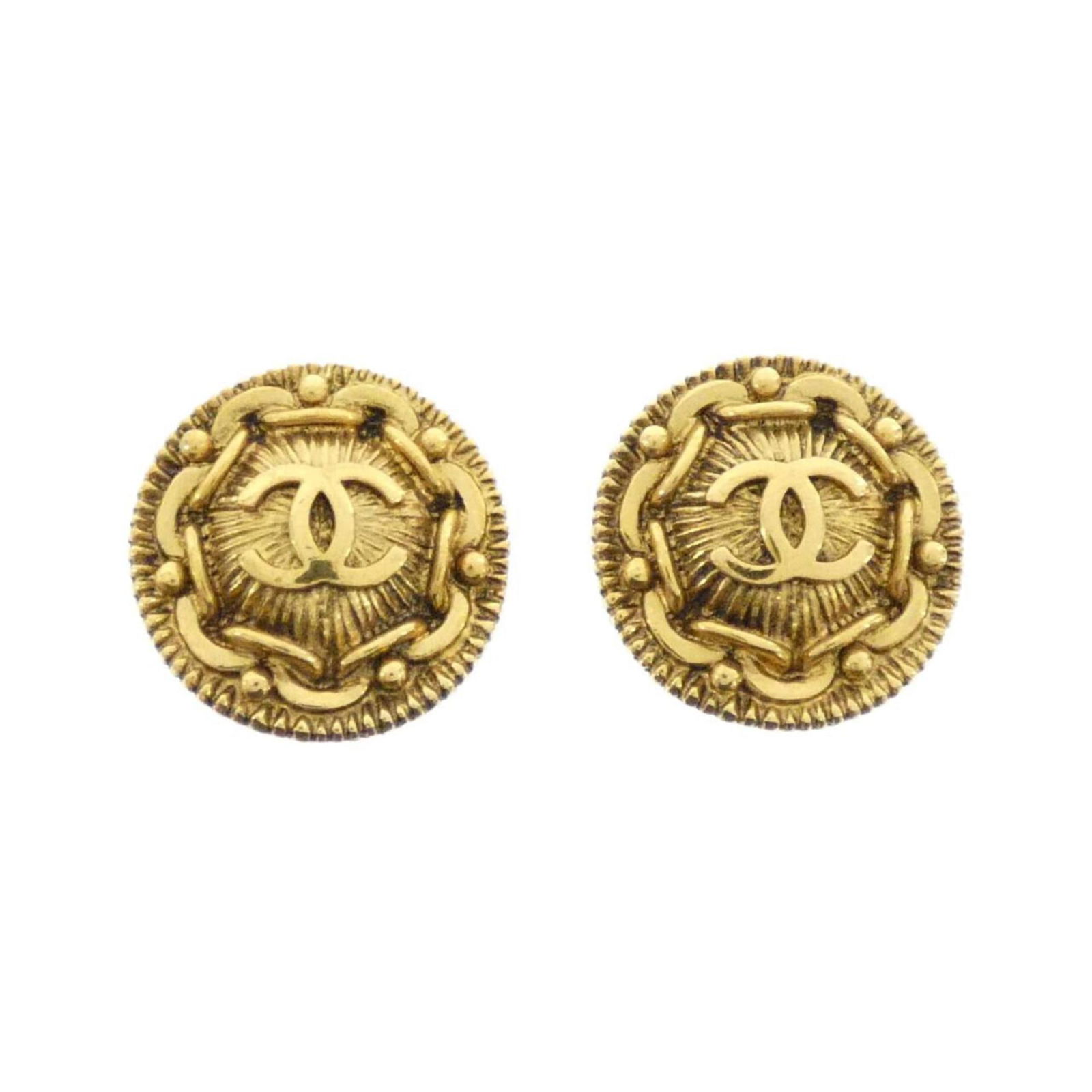 Earrings Chanel Clip: Earrings Chanel Clip This listing features Earrings Chanel Clip. Item specifics are provided below. Item Specifics: Brand: Chanel Type: Clip Earrings Gender: Women Color: Gold Size (Hxwxd): 2.30mm x 2
