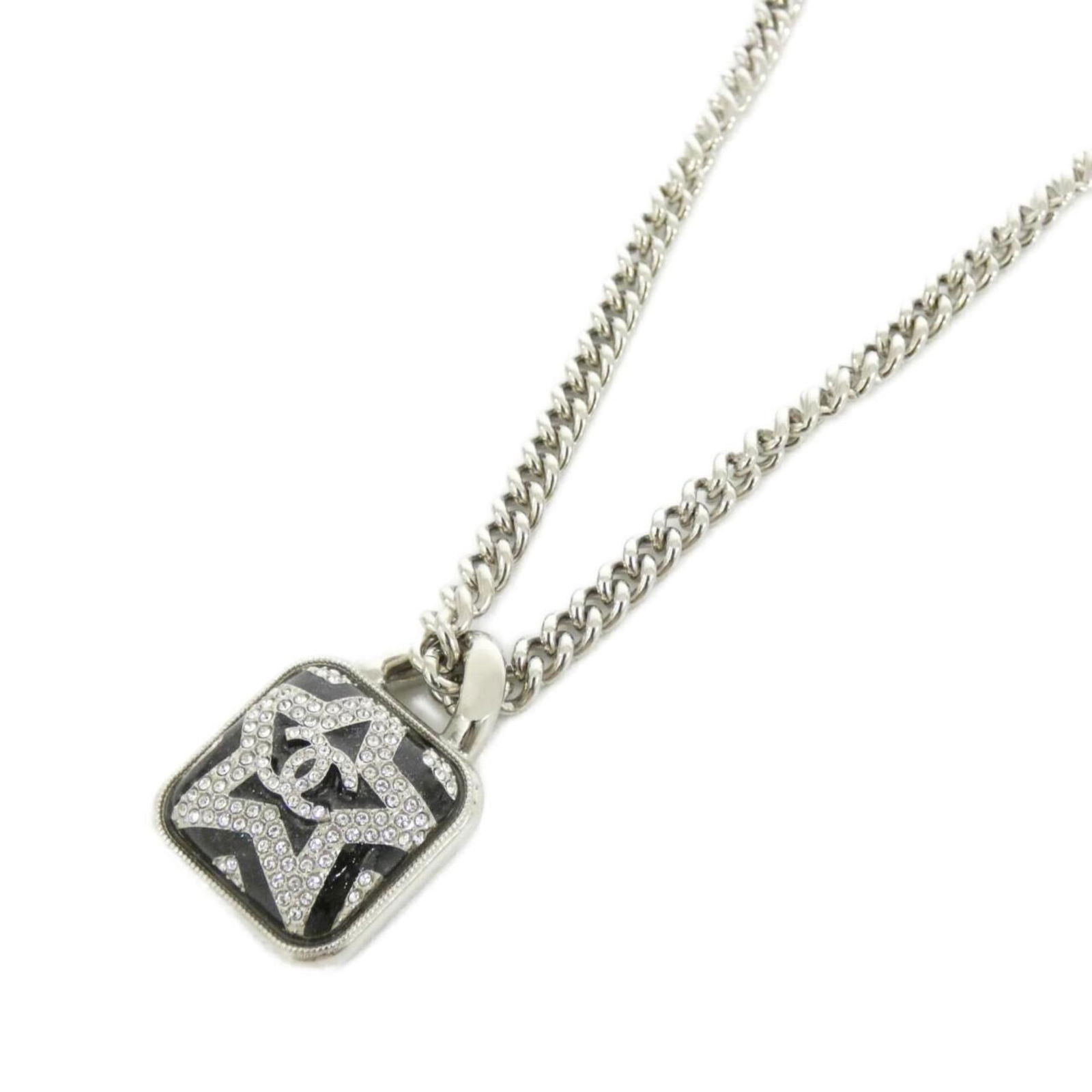 Necklace Chanel ABC047: Necklace Chanel ABC047 This listing features Necklace Chanel ABC047. Item specifics are provided below. Item Specifics: Brand: Chanel Necklace Type: Necklace Gender: Women Color: Black, Silver Neck Ci