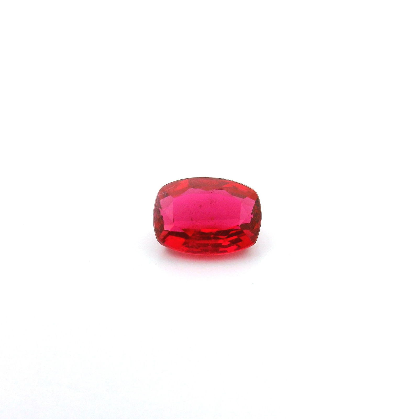 Loose Tourmaline Gemstone - GSI Cushion 2.53ct Pink SI: Loose Tourmaline Gemstone - GSI Cushion 2.53ct Pink SI This listing features Loose Tourmaline Gemstone - GSI Cushion 2.53ct Pink SI. Item specifics are provided below. Item Specifics: Type: Tourmaline