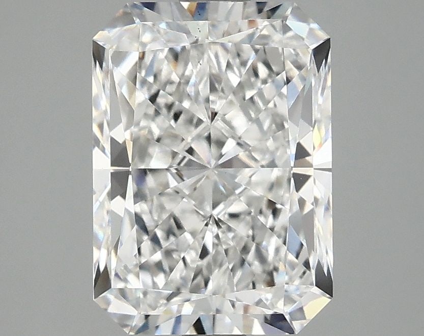 Loose Lab Diamond - IGI Radiant 2.84ct E VS1: Loose Lab Diamond - IGI Radiant 2.84ct E VS1 This listing features Loose Lab Diamond - IGI Radiant 2.84ct E VS1. Item specifics are provided below. Item Specifics: Source: This Is A Real Diamond