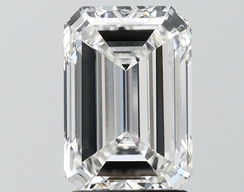 Loose Lab Diamond - IGI Emerald 2.5ct F VVS2: Loose Lab Diamond - IGI Emerald 2.5ct F VVS2 This listing features Loose Lab Diamond - IGI Emerald 2.5ct F VVS2. Item specifics are provided below. Item Specifics: Source: This Is A Real Diamond