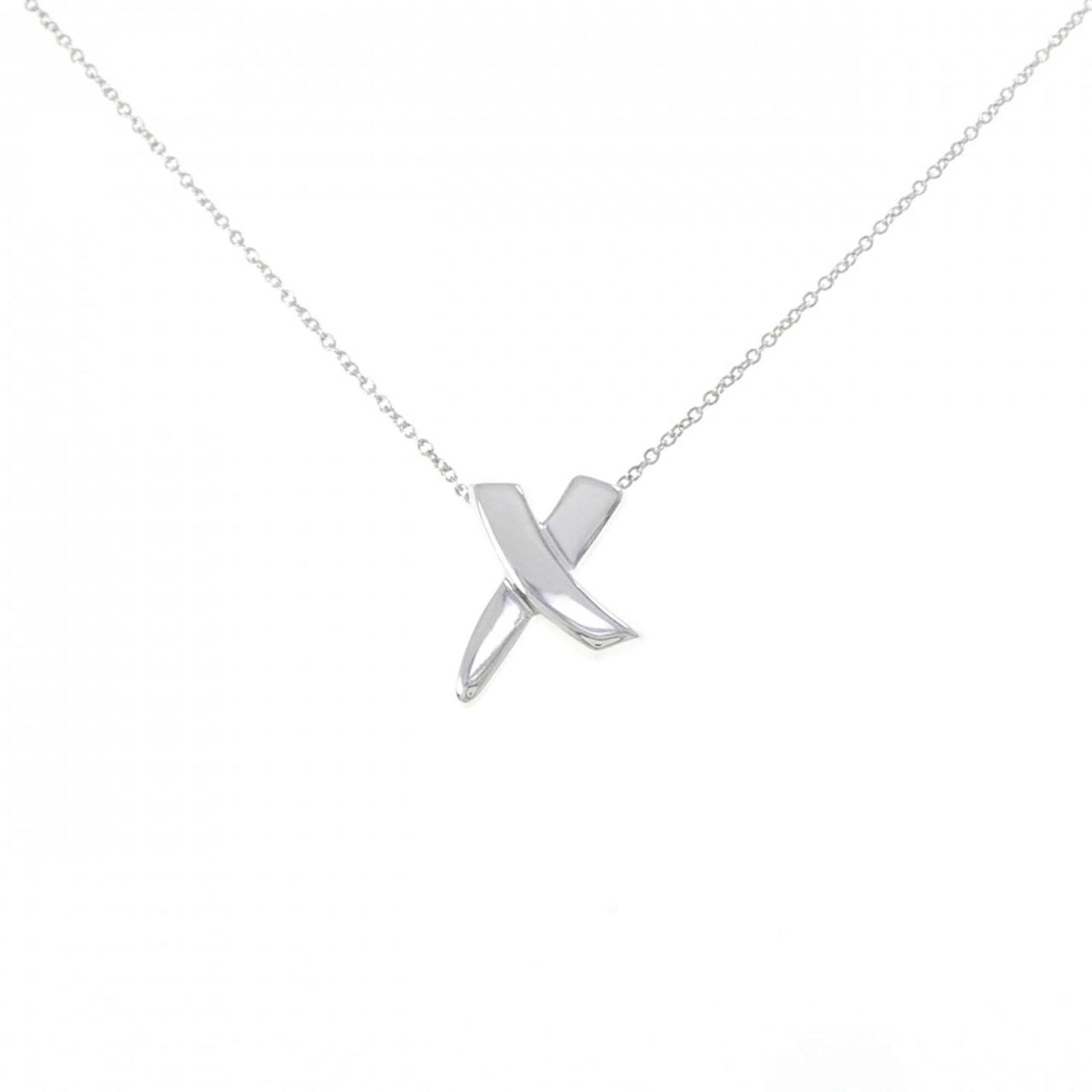 Necklace Tiffany Kiss: Necklace Tiffany Kiss This listing features Necklace Tiffany Kiss. Item specifics are provided below. Item Specifics: Brand: Tiffany Necklace Type: Necklace Pendant Type: Pendant Gender: Women Materia